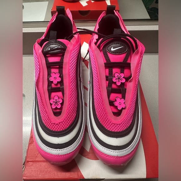 Nike Air Max 97 LX - Picture 4 of 16